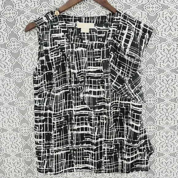 MICHAEL Michael Kors crewneck pattern one ruffle sleeve tank top 4 - Picture 1 of 7